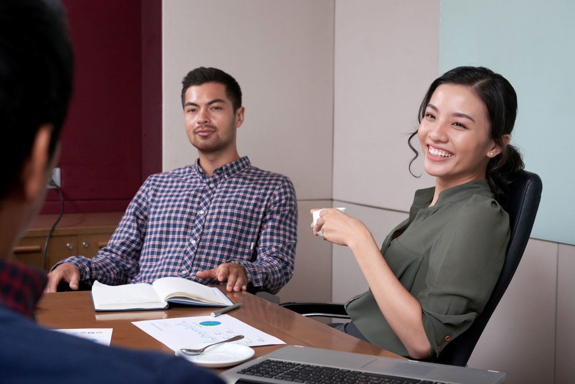 Diam Bukan Bodoh, Ini Ciri Orang Cerdas yang Sebenarnya