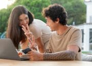 Milenial dan Fenomena Bucin, Cinta atau Ketergantungan?