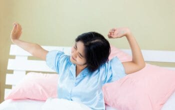 Tidur Berkualitas, Kunci Mencegah Demensia yang Sering Terabaikan