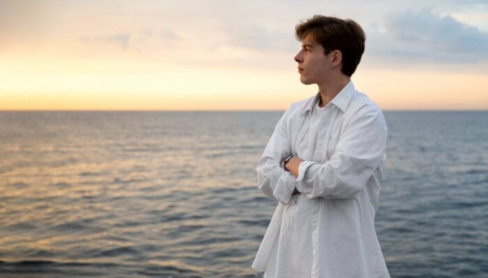 Kepribadian Penyendiri, Kepercayaan Diri dan Kedewasaan Emosional