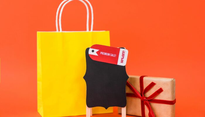 Tote Bag: Dari Tas Belanjaan Hingga Ikon Fashion