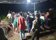 Anggota Polsek Maluk Hadiri Pemakaman Jenazah Korban Tenggelam di Pantai Lawar