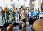 Persiapan Pengamanan Natal-Tahun Baru, Kapolri dan Panglima TNI Tinjau Gerbang Tol Prambanan