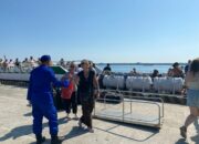 Pastikan Pengunjung Aman Sat Polairud Berikan Himbauan