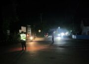 Antisipasi Kepadatan: Polsek Lembar Jaga Lalu Lintas Malam Tahun Baru