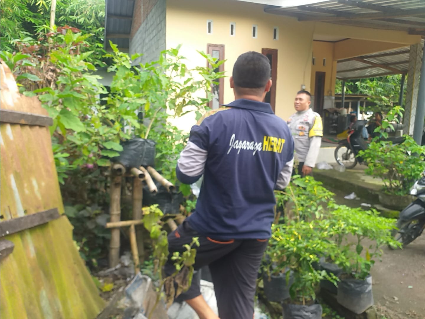 Polsek Kuripan Turun ke Lapangan, Gerakkan Warga Wujudkan Ketahanan Pangan