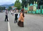 Personel Polsek Rasanae Barat Laksanakan Rawan Pagi di Depan MTSN 1 Kota Bima