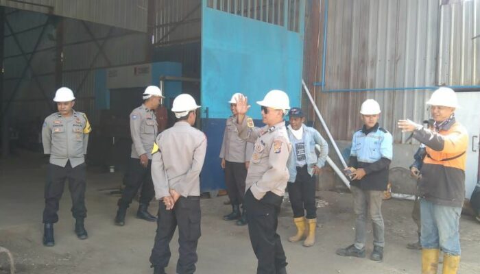 Polsek Lembar Gelar Patroli Dialogis Antisipasi Gangguan Keamanan Menjelang May Day