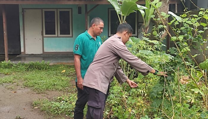 Polisi Ajak Warga Kuranji Dalang Manfaatkan Pekarangan untuk Ketahanan Pangan