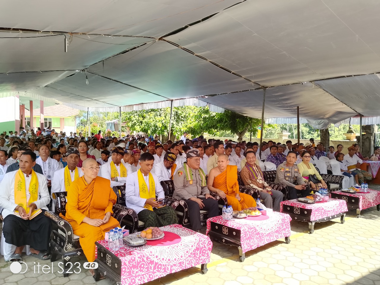 Waisak 2025 Berlangsung Khidmat di Lombok Barat, Aman Terkendali