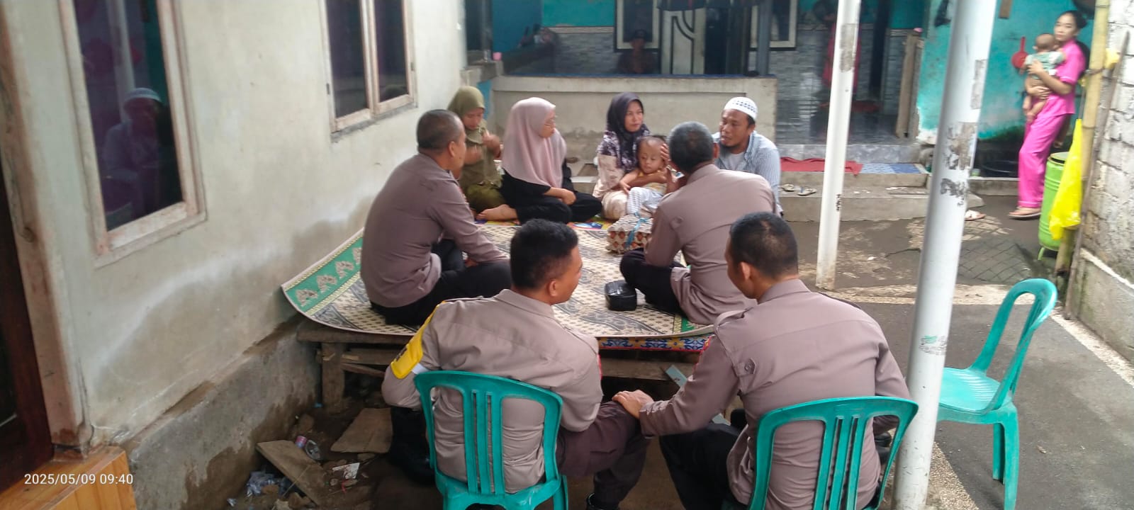 Sinergi Polisi dan Masyarakat Lombok Barat Perangi Stunting dengan Telur