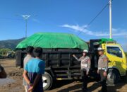 Satlantas Polres Bima Kota Sosialisasikan Kamseltibcarlantas kepada Sopir Truk Pasir di Amahami