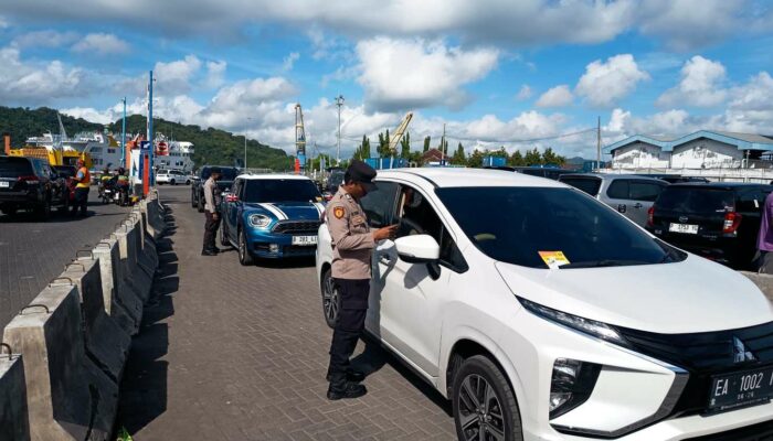 Pengamanan Ketat Pelabuhan Lembar Jelang Libur Idul Adha