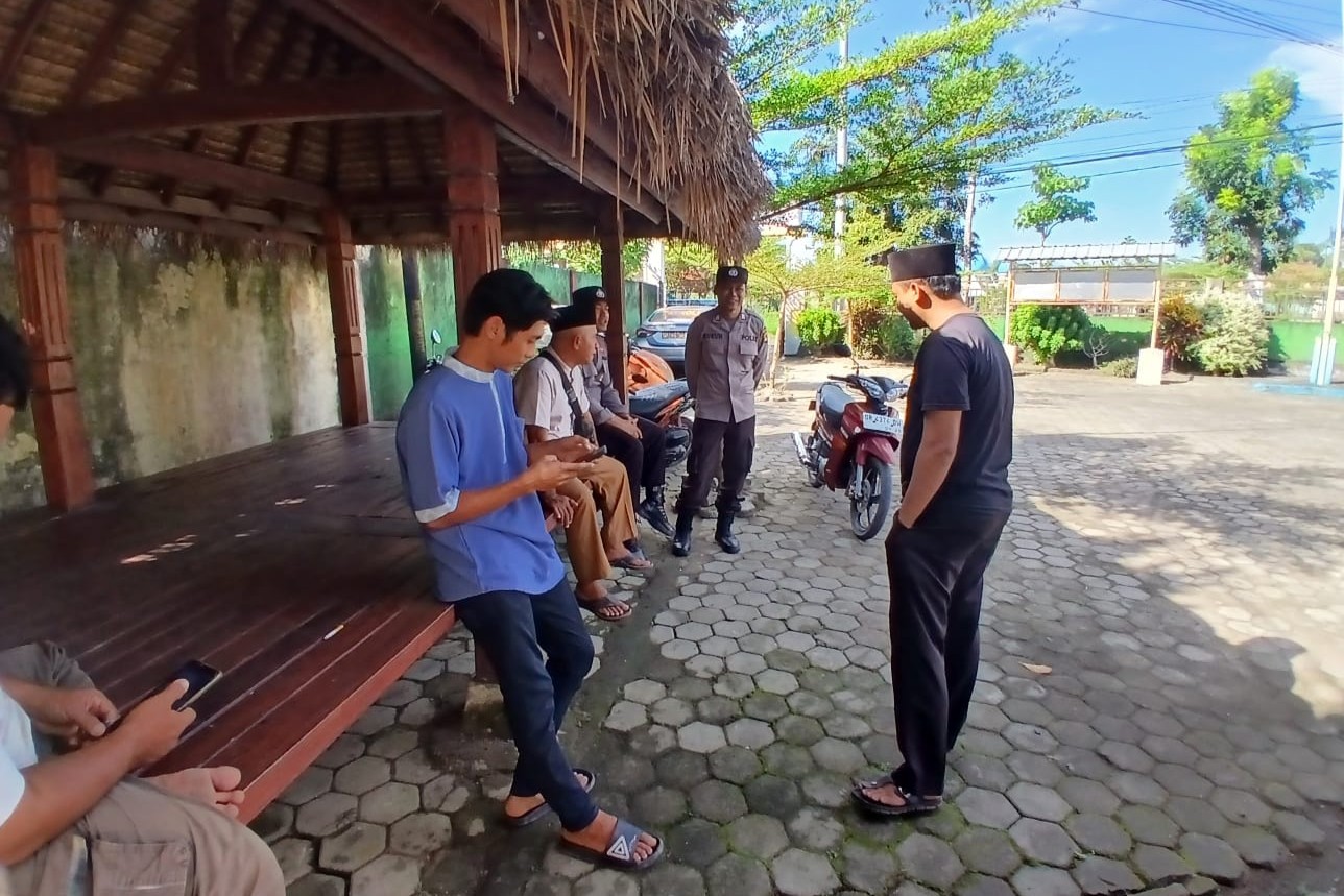 Antisipasi Gangguan Kamtibmas, Polsek Kediri Gencarkan Patroli Humanis