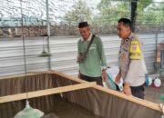 Bhabinkamtibmas Lembar Selatan Dorong Warga Manfaatkan Pekarangan