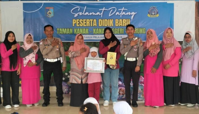Polisi Sahabat Anak, Satlantas Sosialisasikan Keselamatan di TK Negeri 1 Gerung