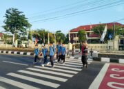 Rawan Pagi Polsek Tanjung, Cegah Kemacetan di Depan SMPN 1 Tanjung