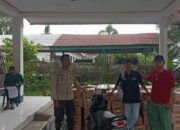 BHABINKAMTIBMAS MONTABARU DAMPAINGI PENYALURAN 9,5 TON BERAS & 1.900 LITER MINYAK GORENG, WARGA APRESIASI KEHADIRAN POLRI