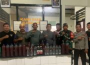 Pangkas Biang Kerok Keresahan Masyarakat dan Jaga Stabilitas Kamtibmas Jelang Pergantian Tahun, Polsek Bolo Sita Puluhan Botol Miras