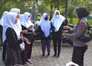 INTENSIFKAN SOSIALISASI BAHAYA NARKOBA DAN KENAKALAN REMAJA DI KALANGAN PELAJAR