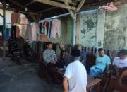 Bhabinkamtibmas Desa Paokmotong Sambangi Warga Bilasundung Utara, Ajak Jaga Kamtibmas Bersama