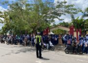 SAT LANTAS POLRES DOMPU LAKSANAKAN STRONG POINT SIANG, WUJUDKAN KAMSELTIBCAR LANTAS YANG AMAN