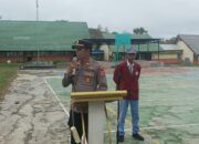 KAPOLSEK HU’U JADI PEMBINA UPACARA DI SMAN 1 HU’U, BERIKAN PENYULUHAN KAMTIBMAS DAN PENCEGAHAN KENAKALAN REMAJA