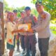 Hari Bhayangkara Ke-80, Polsek Madapangga Bersama Bhayangkari Berbagi Kebahagiaan Bagi Masyarakat Kurang Mampu