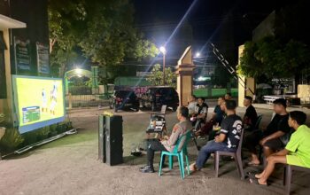 Polsek Rasanae Barat Gelar Nobar FIFA World Cup 2026, Pererat Kedekatan Polri dan Masyarakat
